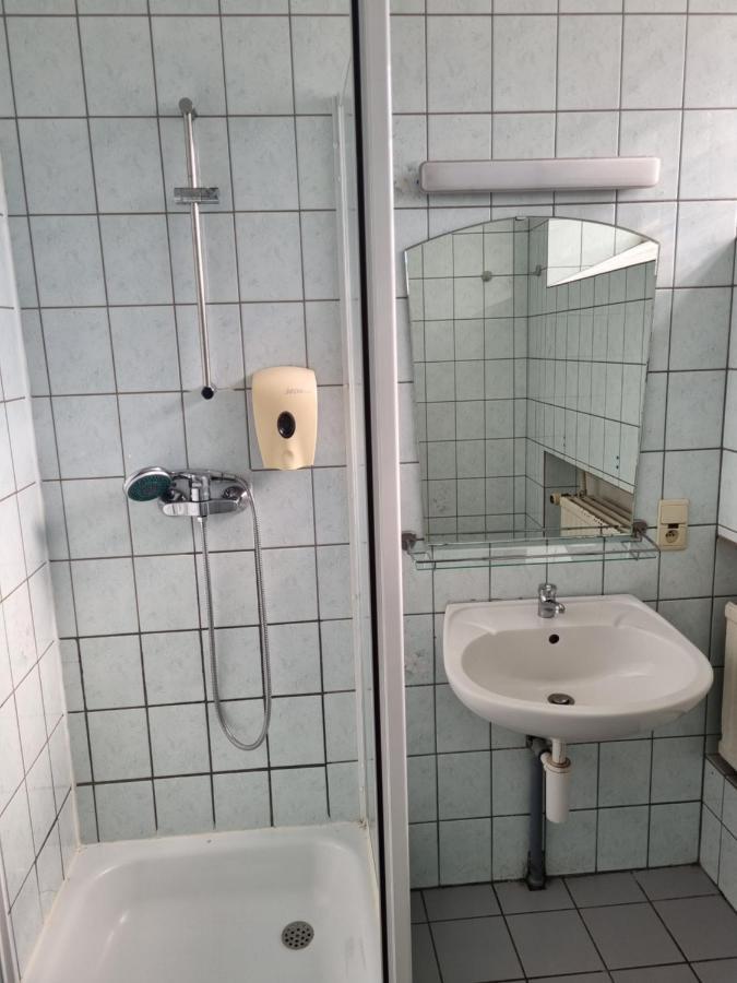 Hotel Logies Waasland Sint-Niklaas Esterno foto