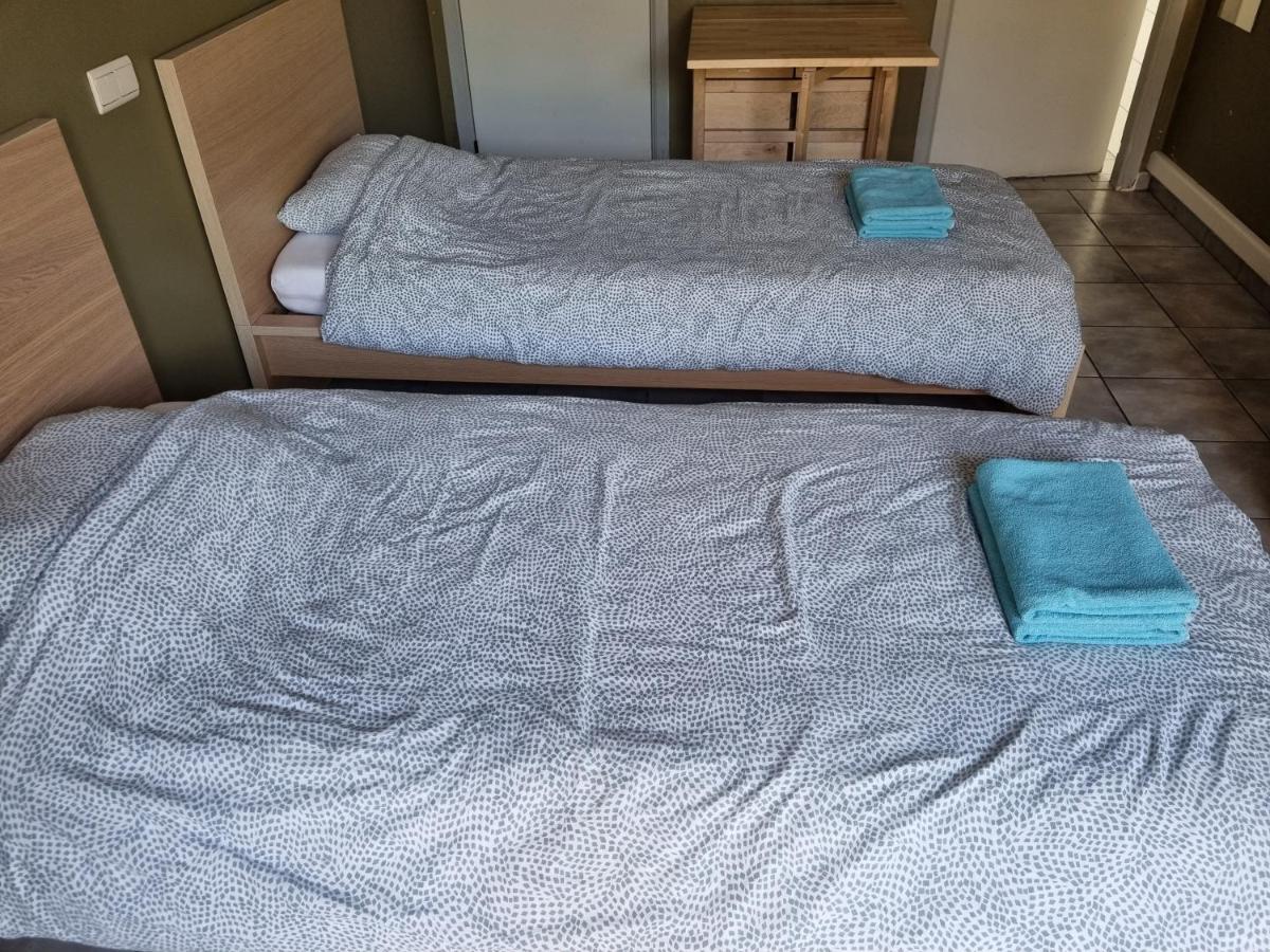 Hotel Logies Waasland Sint-Niklaas Esterno foto